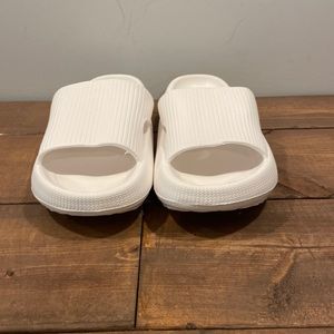 Cloud slides